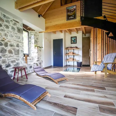 Ou De Caractere Avec Jaccuzi Piscine Argelès-Gazost