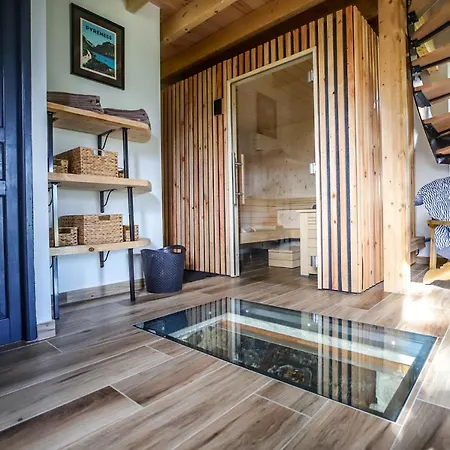 Holiday home Ou De Caractere Avec Jaccuzi Piscine