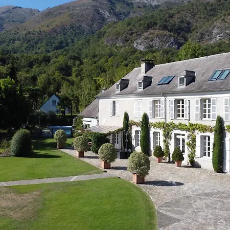 Holiday home Ou De Caractere Avec Jaccuzi Piscine *