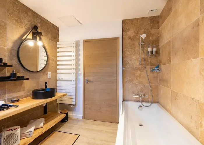 Semesterbostad Ou De Caractere Avec Jaccuzi Piscine Argelès-Gazost