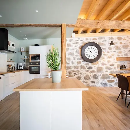 Casa vacanze Ou De Caractére Avec Jaccuzi Piscine