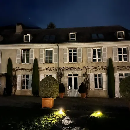 Ou De Caractére Avec Jaccuzi Piscine Casa vacanze